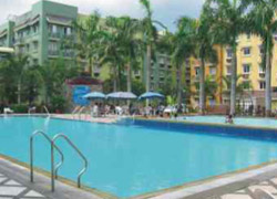 Features UNI World Gardens